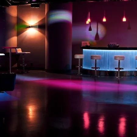 Xanadu Island Hotel