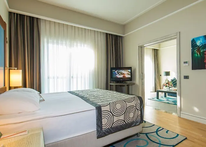 Xanadu Island Hotel